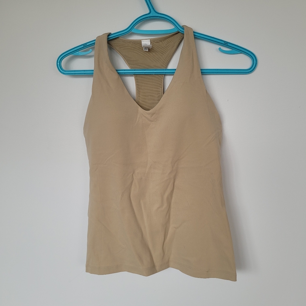 NWT aerie tank top with built in bra, size small